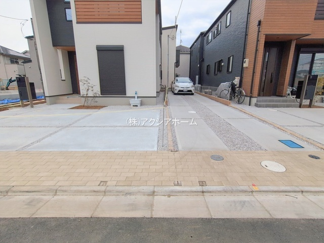所沢市東狭山ケ丘3丁目・全15棟　新築一戸建　11号棟の駐車場