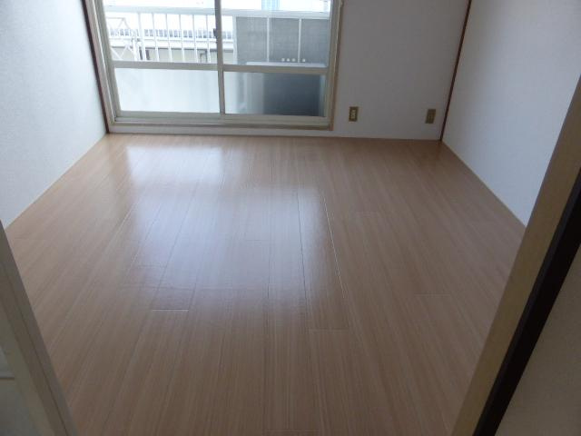 中庄サンプラザ　B