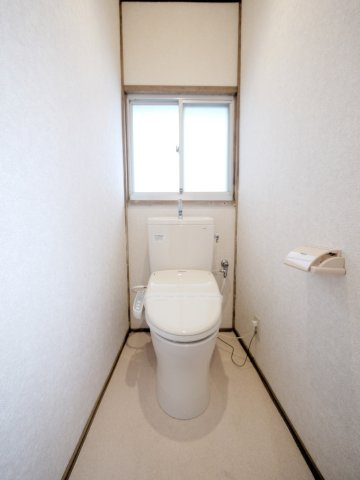 高柳西町貸家のトイレ