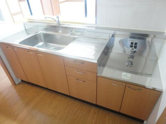 グランディール東海のキッチン