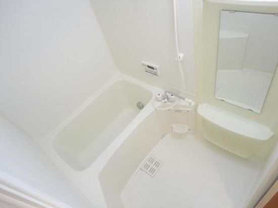 グランディール東海の浴室