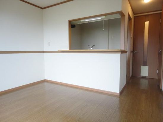 グランディール東海の居間・リビング