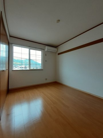 オースグランＡの内装