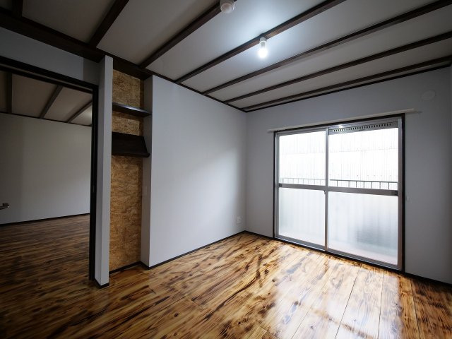 グリーンハイツ福富A棟の洋室