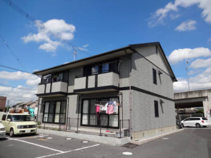 セレーノ・今保　B棟の外観