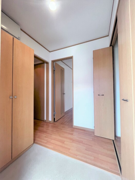 ヴィラ　ジャスティス　Bの玄関