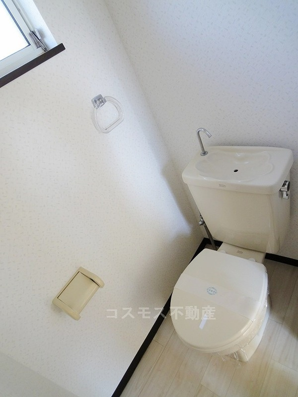 ファミーユKⅡのトイレ