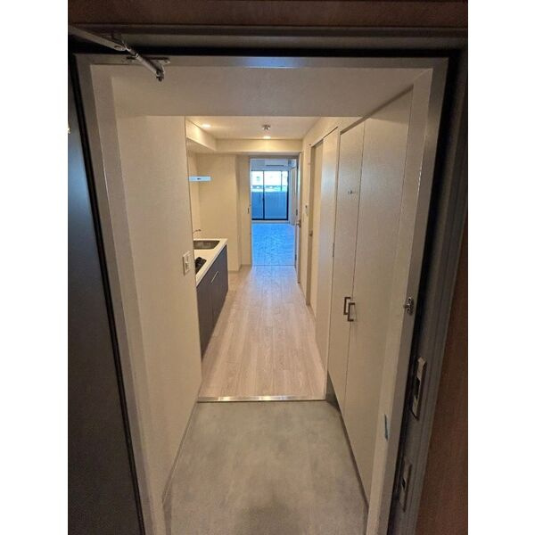 WORVE吹田江坂の玄関