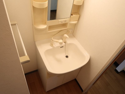 【独立洗面台】 | ペディガーデン一番館