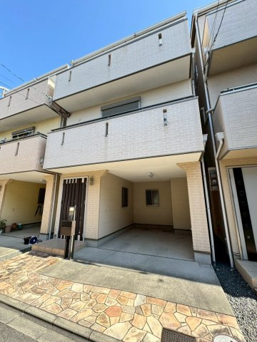 寝屋川市田井町の外観