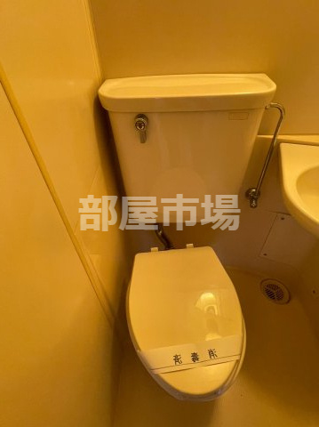 パシフィックパレス池の端のトイレ