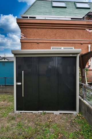 【収納】 | 太田市新田上江田町　中古住宅 | 物置がありガーデニング用品の収納にピッタリです！