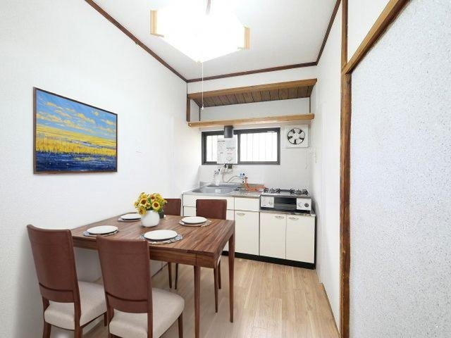 奈良市西木辻町9-11（テラスハウス）