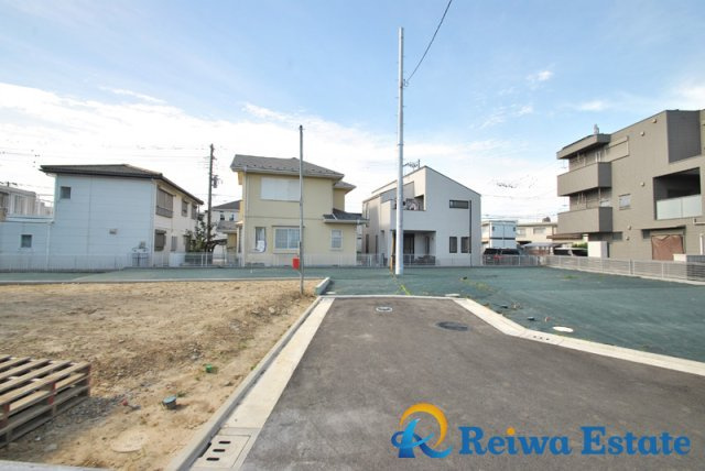 売地　茅ヶ崎市今宿の前面道路含む現地写真