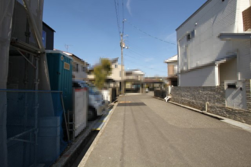 朝倉己　⑭　新築戸建　全3区画の前面道路含む現地写真|東側　公道　5.9ｍ　接面8.6ｍ
