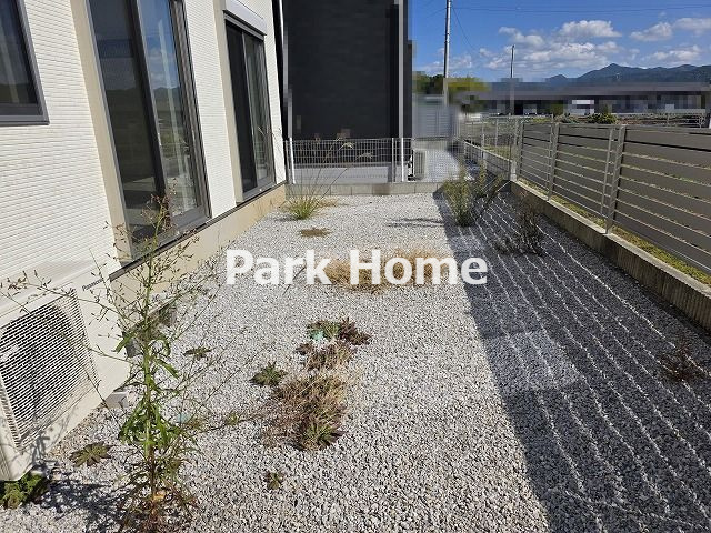 香美市土佐山田町　中古戸建ての庭