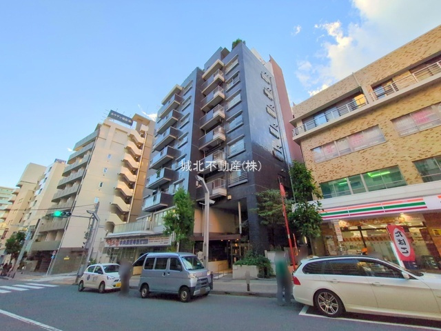 高円寺ナショナルコートの外観