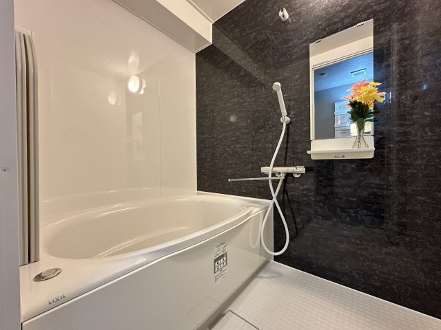 サンエクセル江井ヶ島の浴室