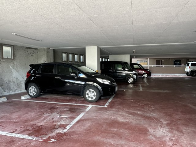 サンエクセル江井ヶ島の駐車場