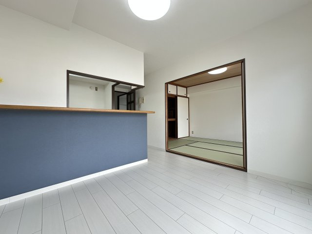 サンエクセル江井ヶ島の居間・リビング