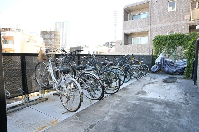 プラネット市ヶ谷のその他共用部分|駐輪場