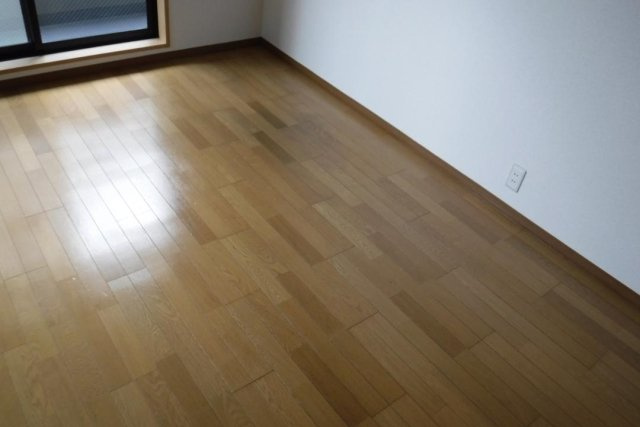 プラネット市ヶ谷の洋室