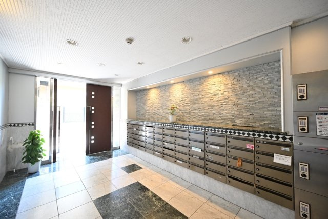 プラネット市ヶ谷のロビー