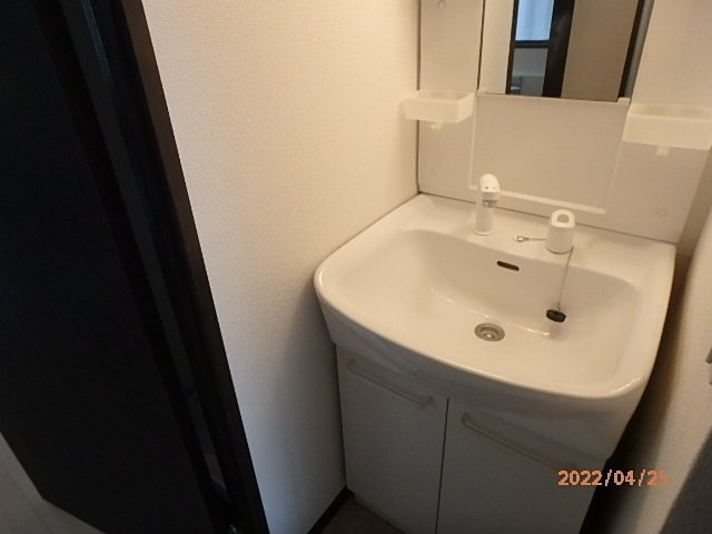 ガーデンプレイス市ヶ谷の独立洗面台