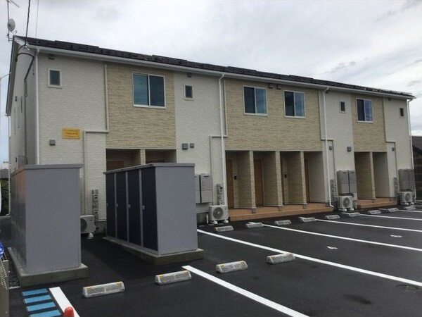 ソワサントゥカンズの外観