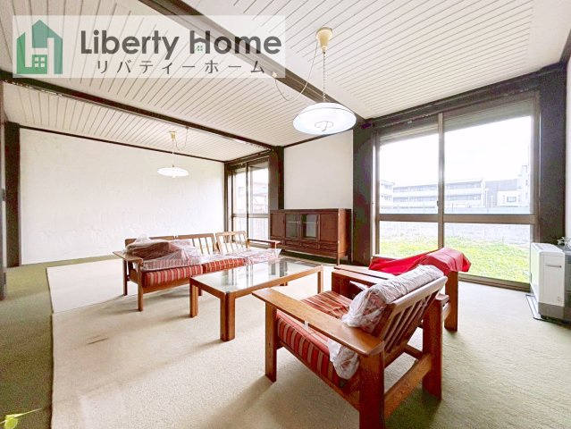 つくば市花畑3丁目　中古戸建の居間・リビング