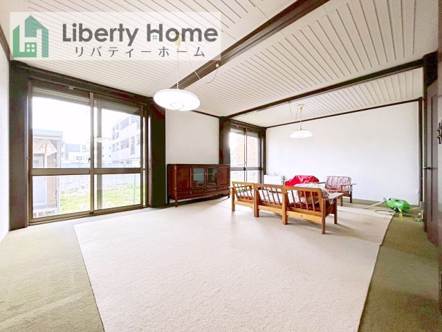 つくば市花畑3丁目　中古戸建の居間・リビング