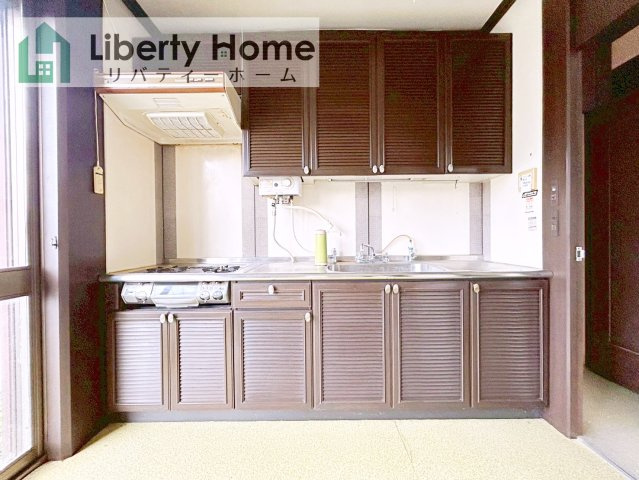 つくば市花畑3丁目　中古戸建のキッチン