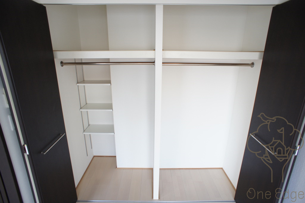 クレグラン北梅田の収納