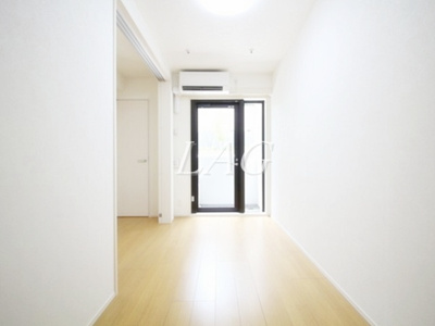 【居間・リビング】 | プレール・ドゥーク赤塚 | 洋室のお部屋です。