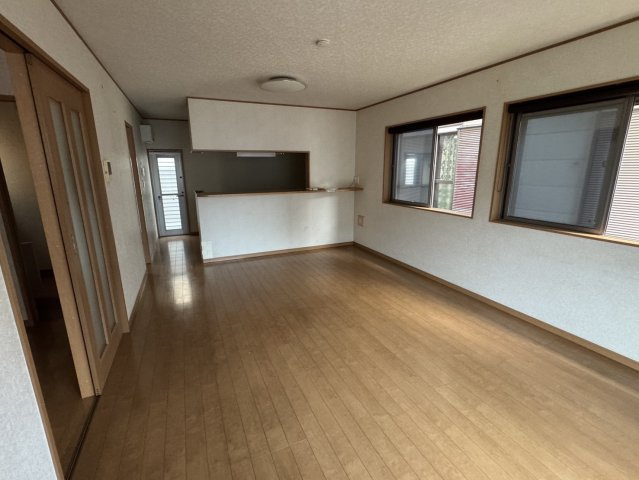 相模原市南区新戸字五味ヶ谷 中古一戸建ての居間・リビング