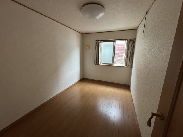 相模原市南区新戸字五味ヶ谷 中古一戸建ての洋室