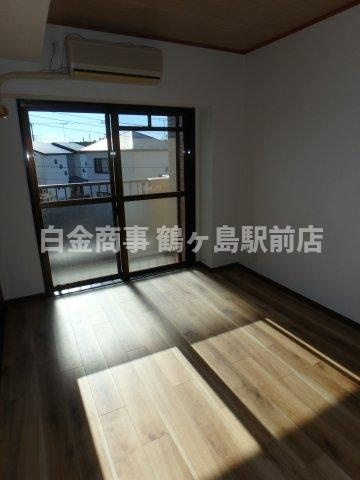 ダイアパレス坂戸の洋室