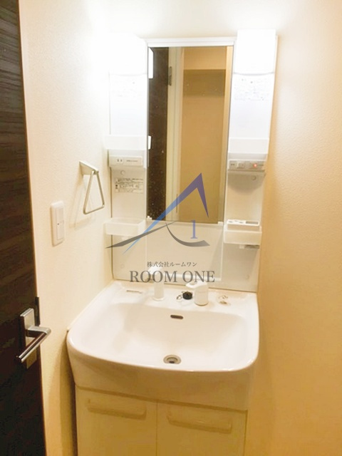 マ・メゾン西荻の洗面所|洗面台です。