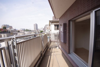 【バルコニー】