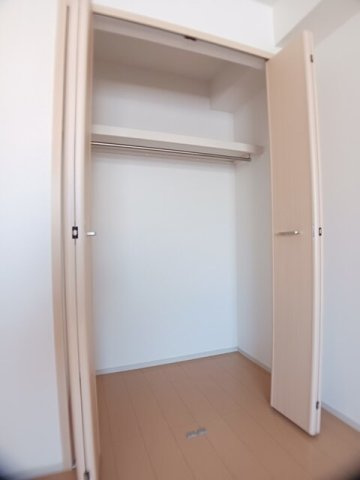 フォンターナ・ピューレの収納|こまごまとしたものを収納できそうですね