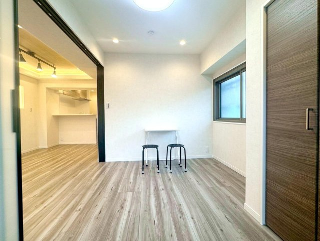 パーソナルハイツ飛鳥山の洋室