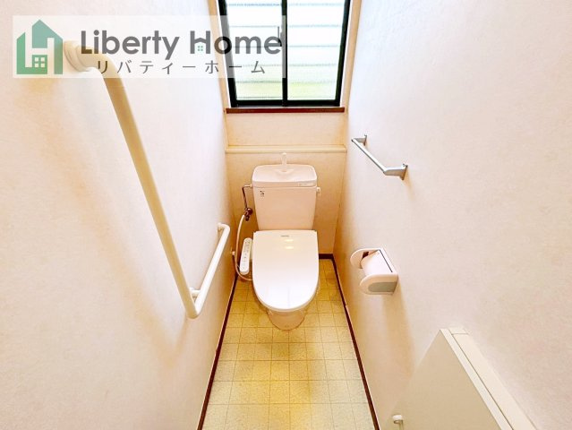 つくば市山中　中古戸建のトイレ