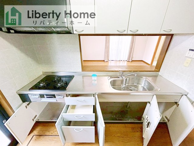 つくば市山中　中古戸建のキッチン