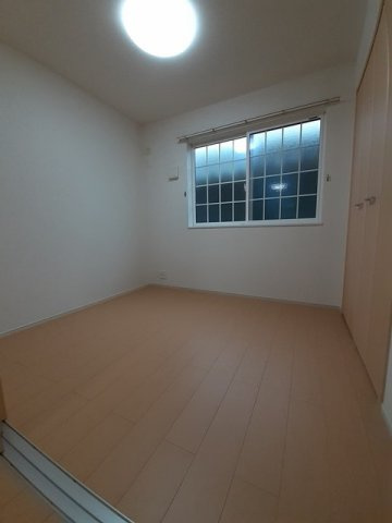 セリシール　泉の内装|明るい室内です