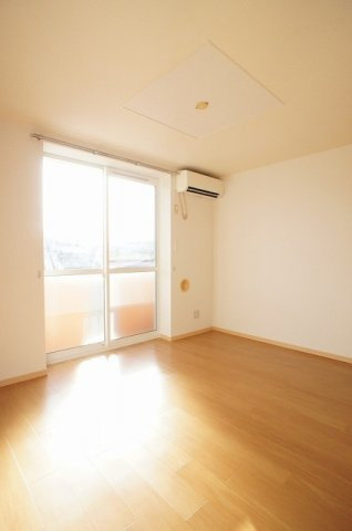 プリムローズ　Ａの居間・リビング|使いやすいリビングです