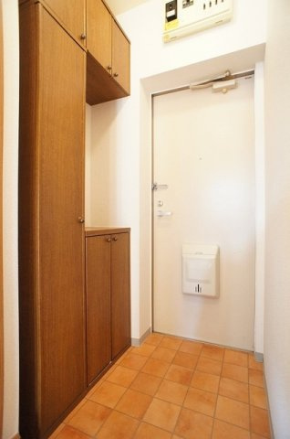 プリムローズ　Ａの玄関|きれいな玄関です