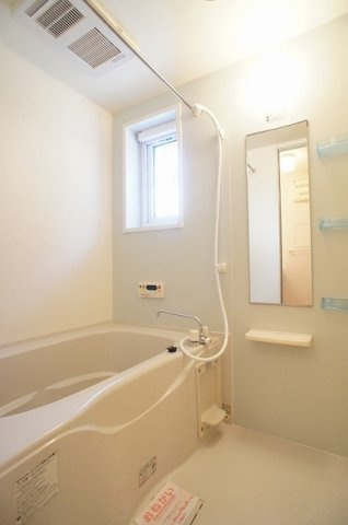 オンザヒルの洗面所|コンパクトで使いやすい洗面所