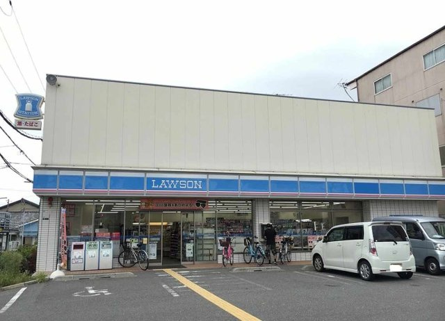 ミランダパームコートの周辺