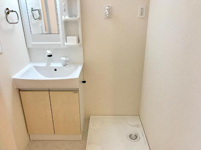 apartment 金山町南台