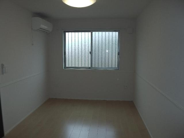 エリー・ココの内装|洋室